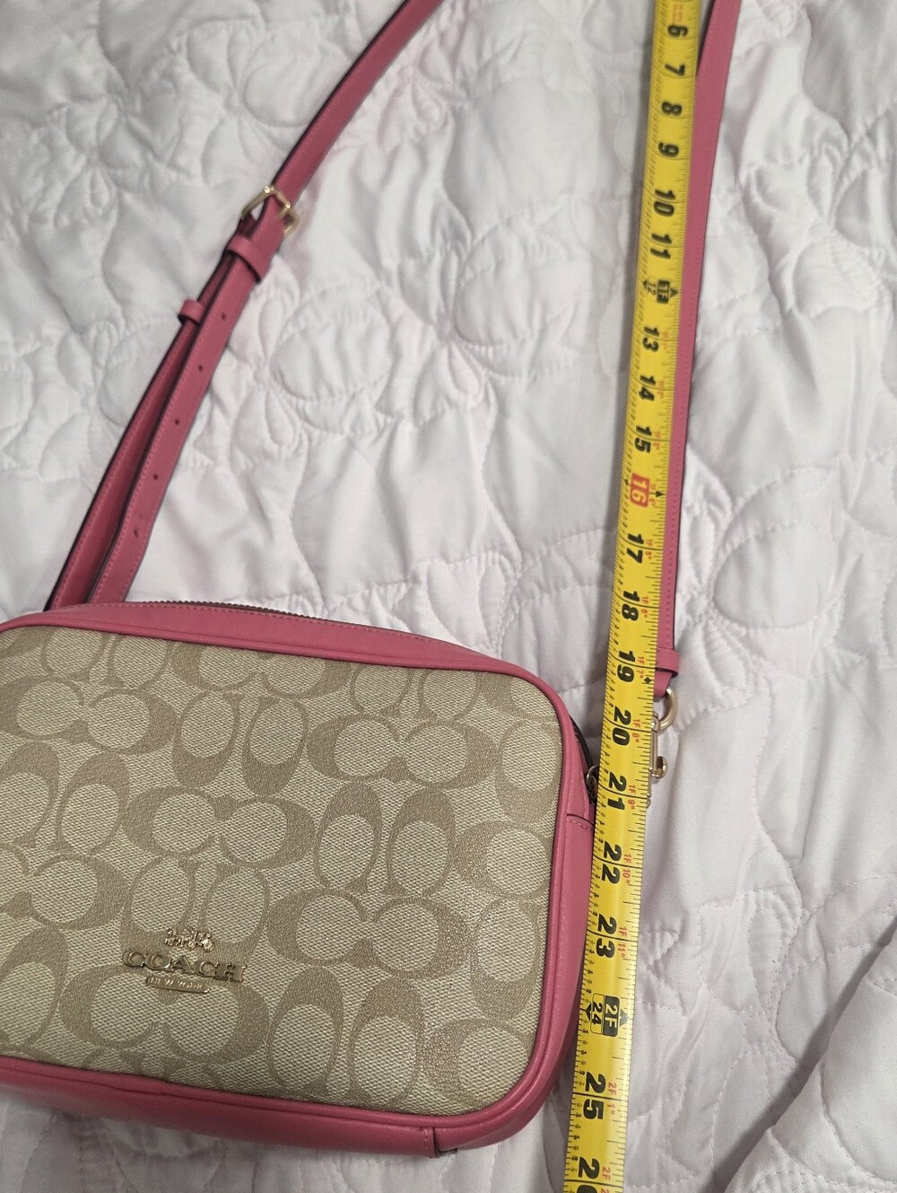 Coach Signature Canvas Crossbody Bag in Pink - Picture 6 of 12